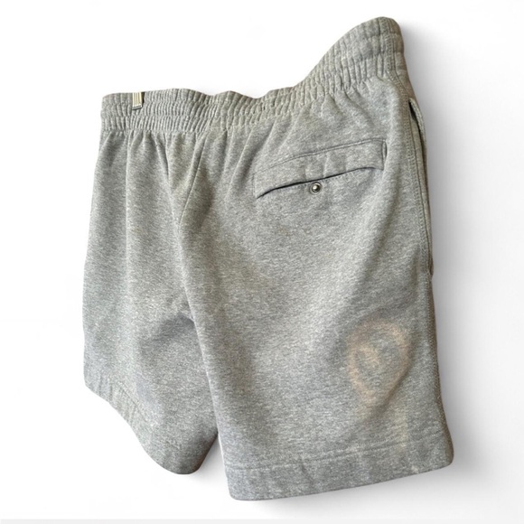 Nike Gray Athletic Shorts with Green Oregon 'O' - Picture 4 of 7